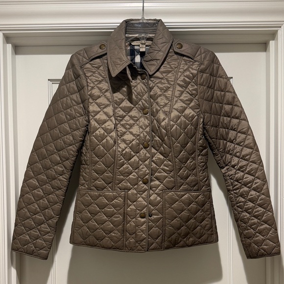 Burberry Jackets & Blazers - Burberry Quilted Khaki Brown Jacket Size Small